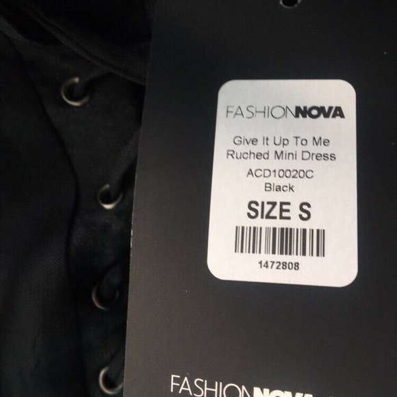 Black Fashion Nova Midi Satin dress - Picture 4 of 4